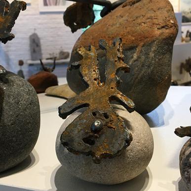 Dansk Natur Design i Foldingbro - rensdyr i naturmaterialer